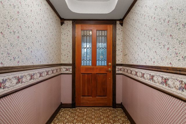 100 Linden Lane, Hewitt, TX 76643