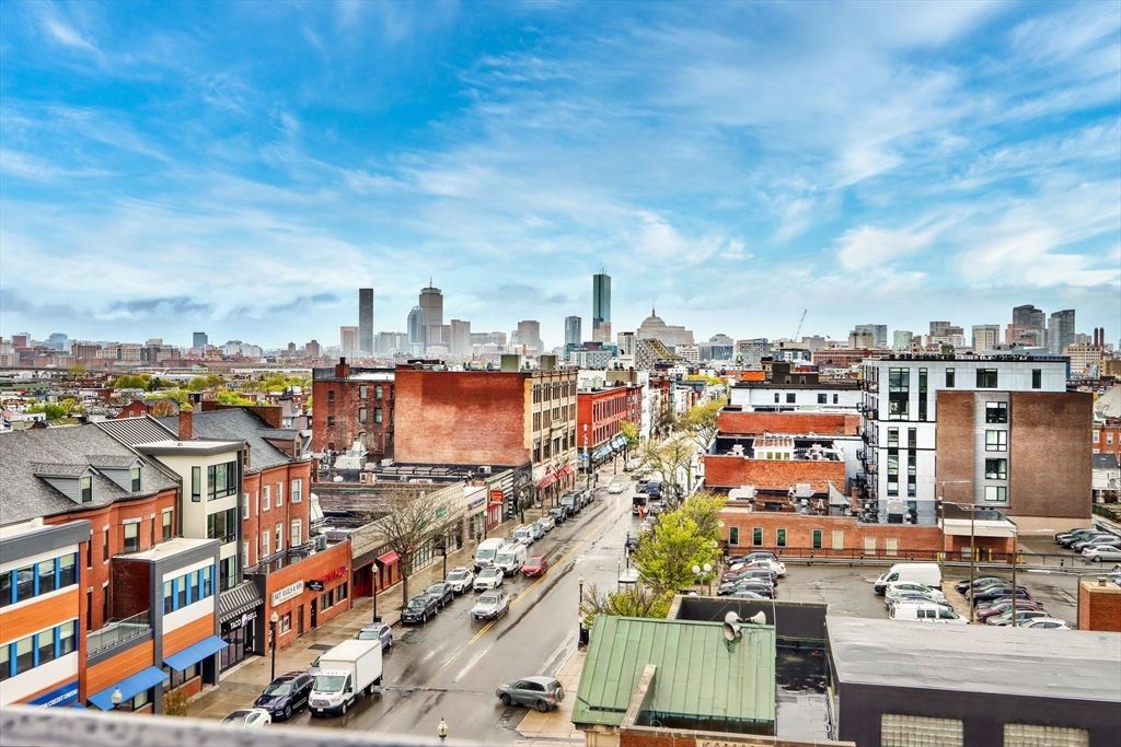 472 West Broadway 204, Boston, MA 02127