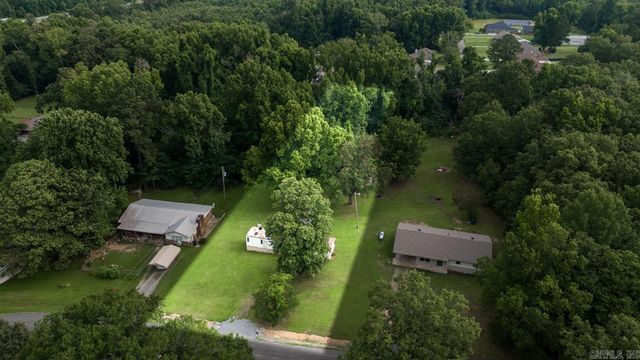 6 Simmons Lane, Conway, AR 72032
