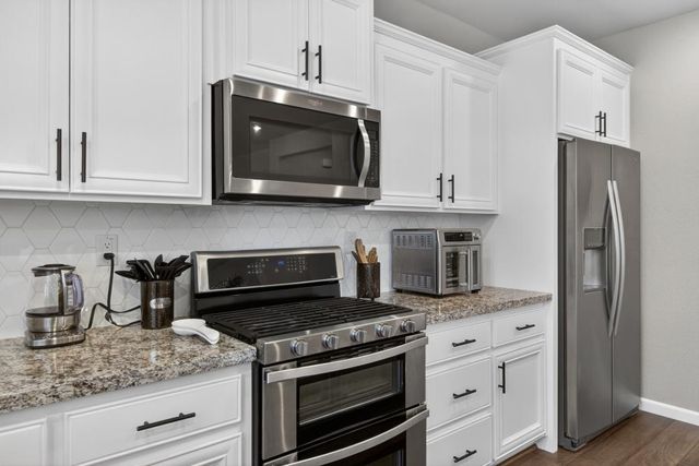 3156 Golden Trail St, Rocklin, CA 95765