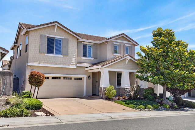 3156 Golden Trail St, Rocklin, CA 95765