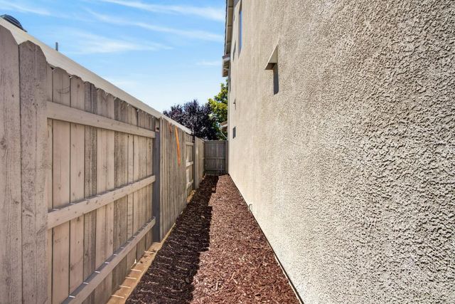 3156 Golden Trail St, Rocklin, CA 95765