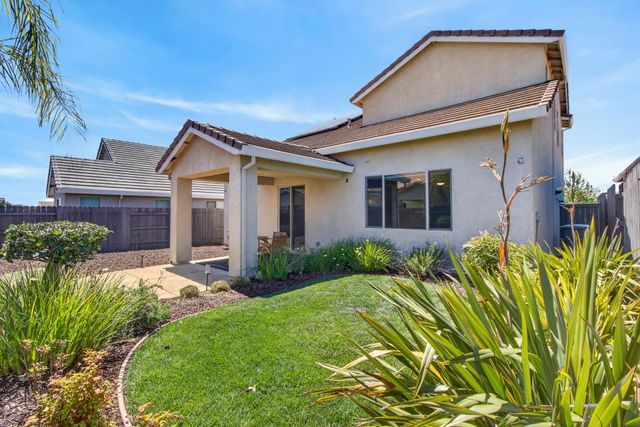 3156 Golden Trail St, Rocklin, CA 95765
