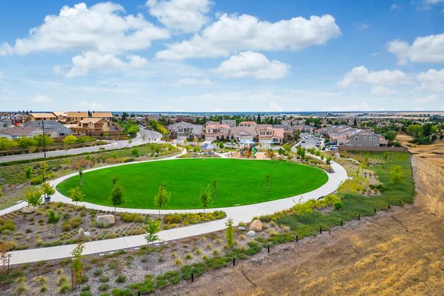 3156 Golden Trail St, Rocklin, CA 95765