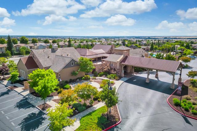 3156 Golden Trail St, Rocklin, CA 95765
