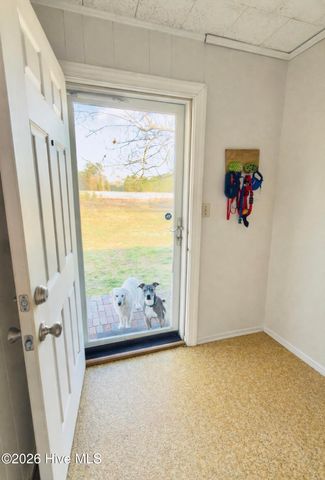 5271 Tobacco Road, Orrum, NC 28369