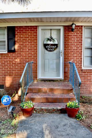 5271 Tobacco Road, Orrum, NC 28369