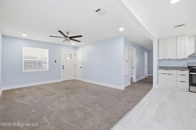 112 Park Lane Drive, Long Beach, MS 39560