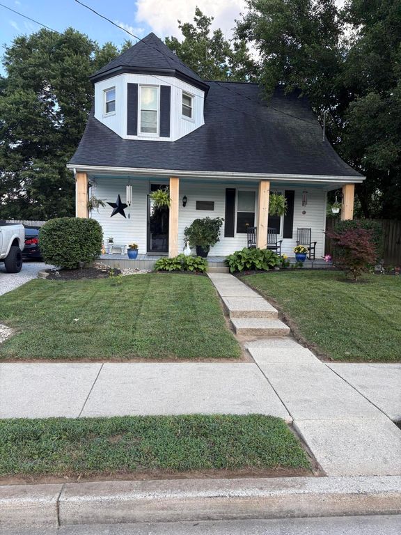 303 W Main Street, Warsaw, KY 41095