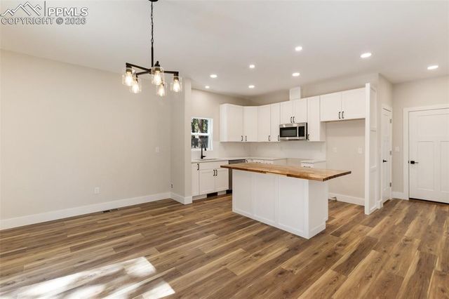 671 Bradford Drive, Woodland Park, CO 80863