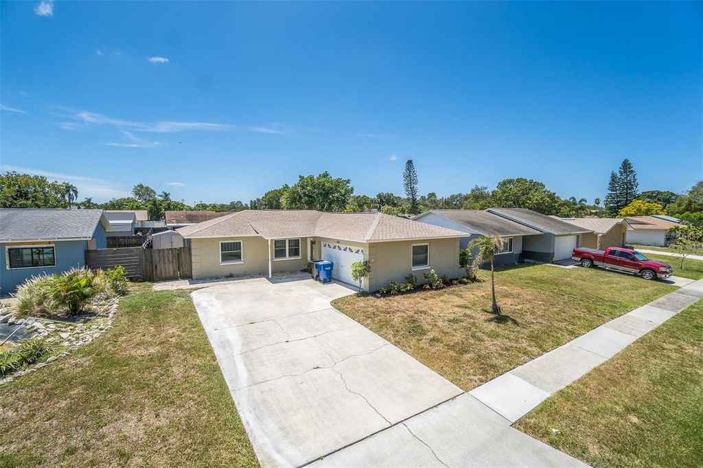 12813 128TH AVENUE, Largo, FL 33774