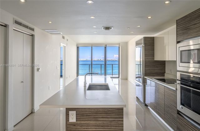 460 NE 28th St 707, Miami, FL 33137