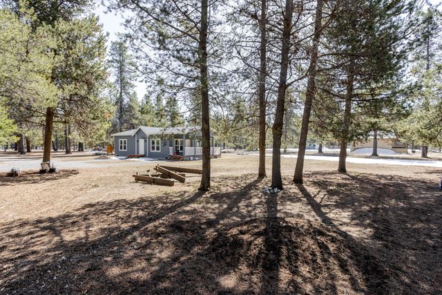 52745 Rainbow Drive, La Pine, OR 97739