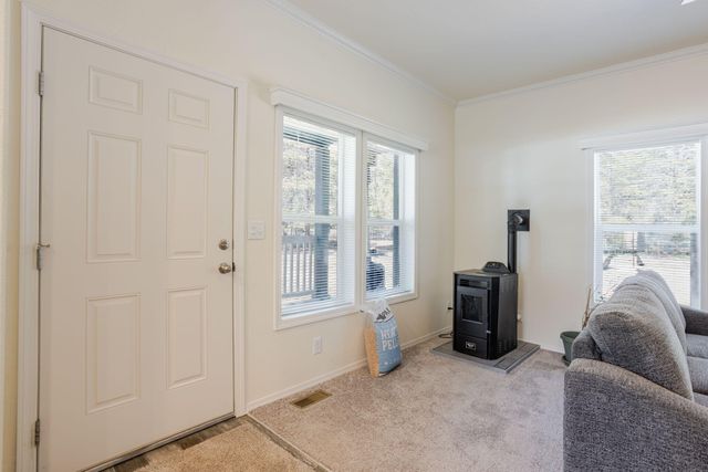52745 Rainbow Drive, La Pine, OR 97739