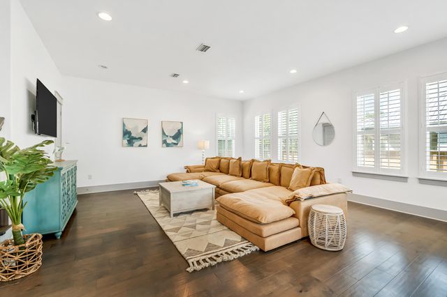 70 Ruth Street, Miramar Beach, FL 32550