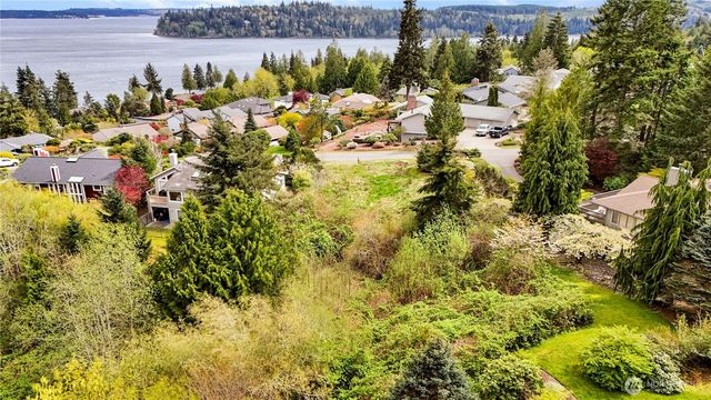 37 Jackson Lane, Port Ludlow, WA 98365