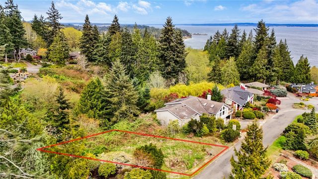 37 Jackson Lane, Port Ludlow, WA 98365