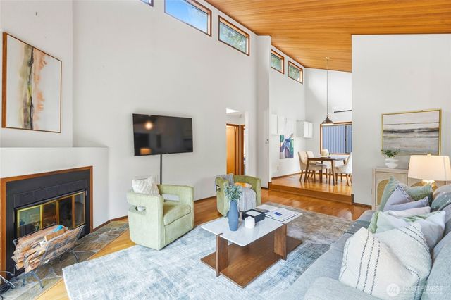 2545 NE 95th Street, Seattle, WA 98115