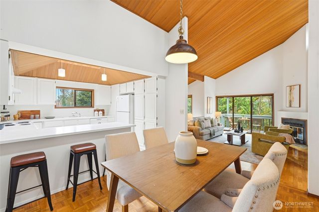 2545 NE 95th Street, Seattle, WA 98115