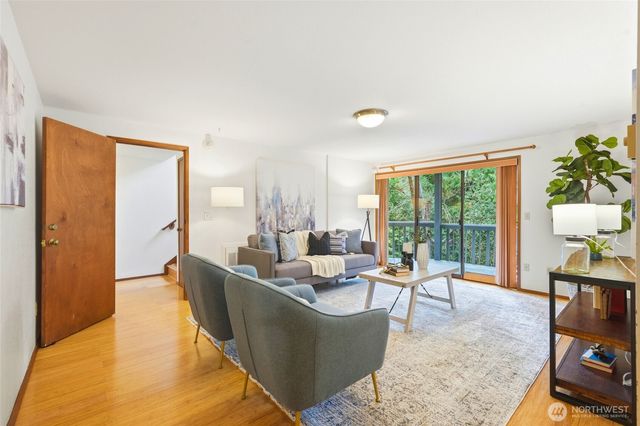 2545 NE 95th Street, Seattle, WA 98115