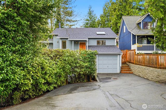 2545 NE 95th Street, Seattle, WA 98115