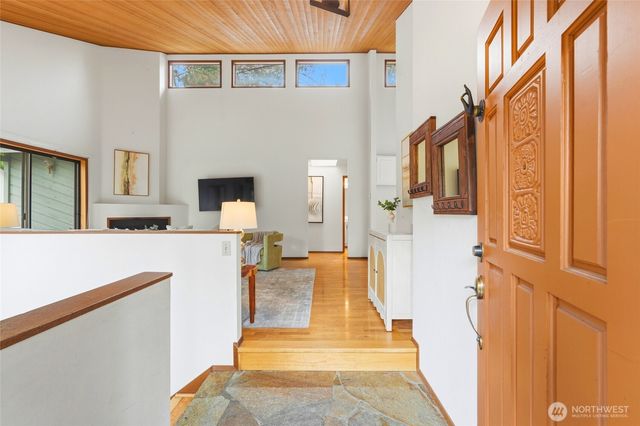 2545 NE 95th Street, Seattle, WA 98115