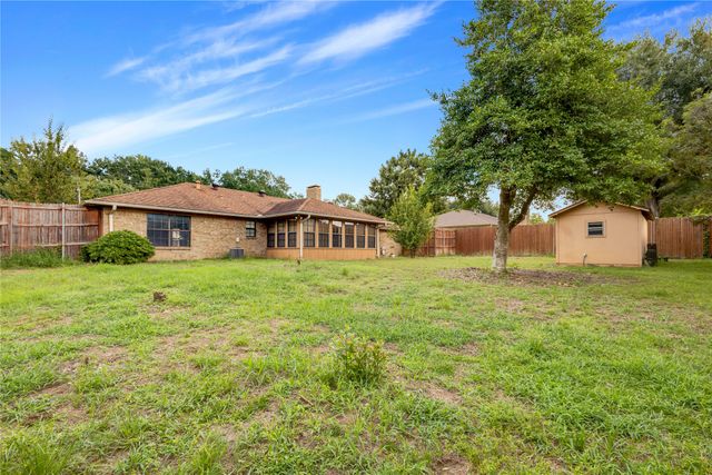 1609 Robin Street, Mineola, TX 75773