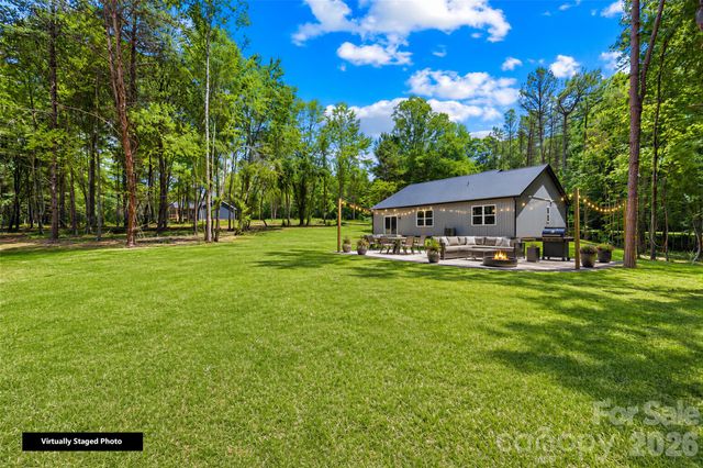 136 Coolbrook Road, Statesville, NC 28625