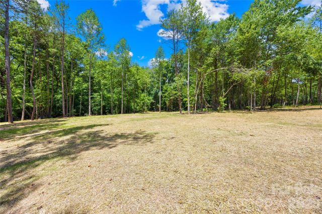136 Coolbrook Road, Statesville, NC 28625