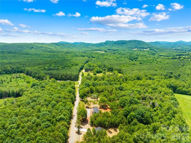 136 Coolbrook Road, Statesville, NC 28625