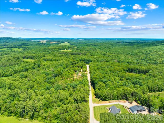 136 Coolbrook Road, Statesville, NC 28625