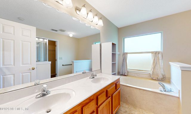 1790 DARTMOUTH Drive, Middleburg, FL 32068