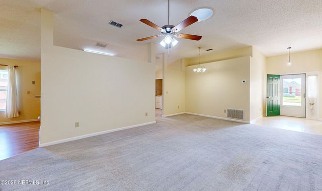 1790 DARTMOUTH Drive, Middleburg, FL 32068