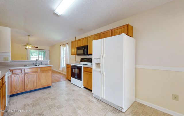 1790 DARTMOUTH Drive, Middleburg, FL 32068
