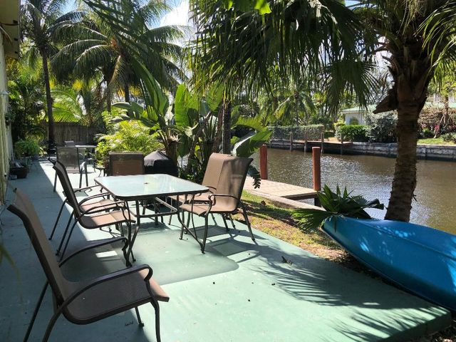 5811 NE 14th Road 4, Fort Lauderdale, FL 33334