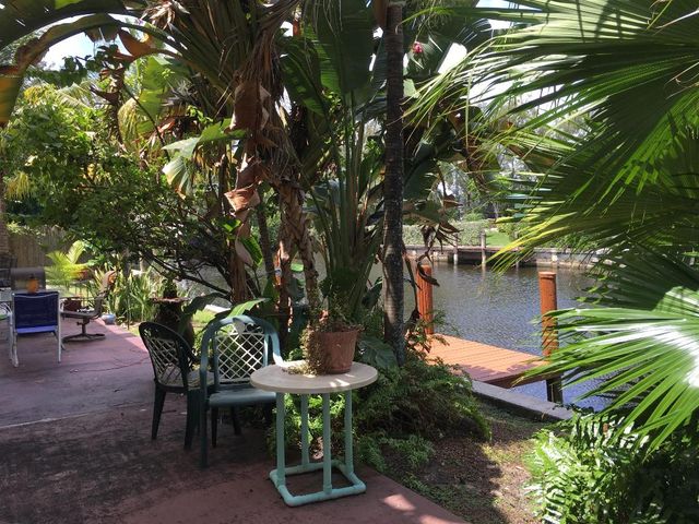 5811 NE 14th Road 4, Fort Lauderdale, FL 33334