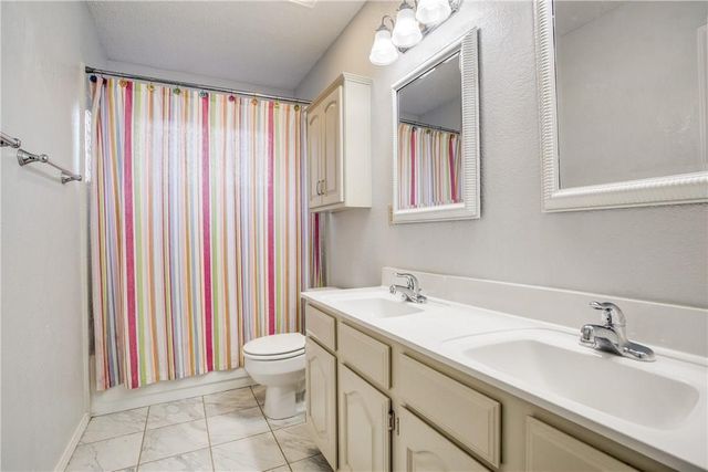 1405 Newbury Lane, Plano, TX 75025