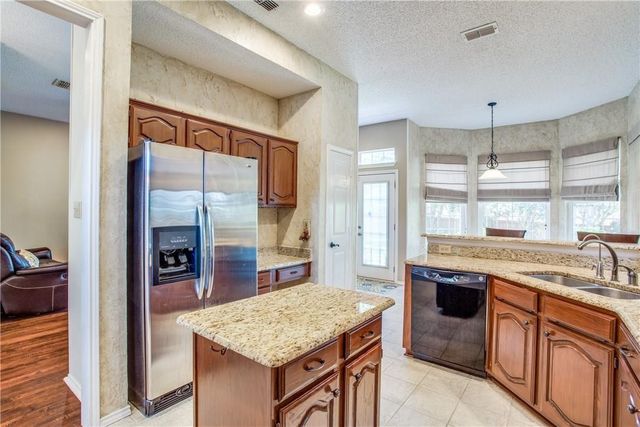 1405 Newbury Lane, Plano, TX 75025