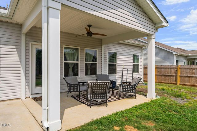 1300 London Meadow Way, Fuquay Varina, NC 27526
