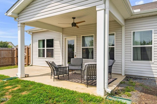 1300 London Meadow Way, Fuquay Varina, NC 27526