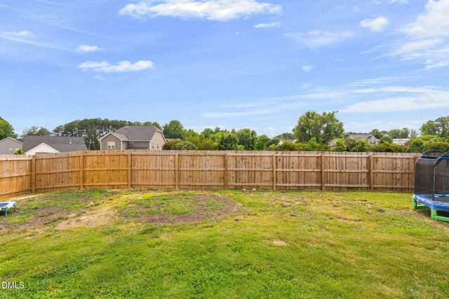 1300 London Meadow Way, Fuquay Varina, NC 27526