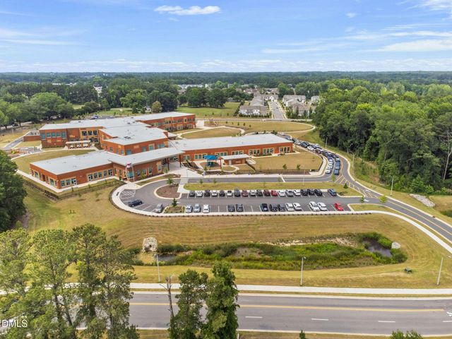 1300 London Meadow Way, Fuquay Varina, NC 27526