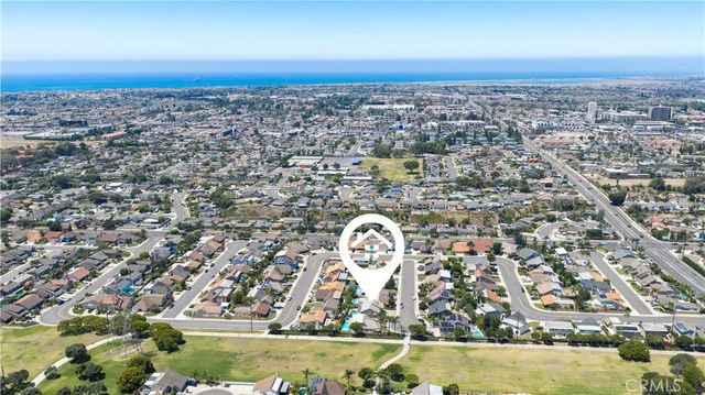 8592 Whitesails, Huntington Beach, CA 92646