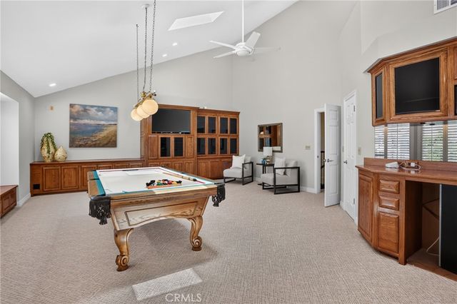 8592 Whitesails, Huntington Beach, CA 92646