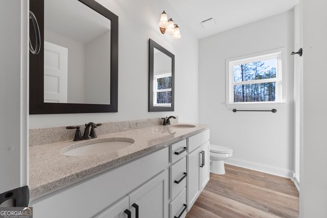 165 Lakemere Lane NW, Milledgeville, GA 31061