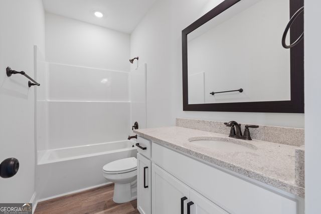 165 Lakemere Lane NW, Milledgeville, GA 31061