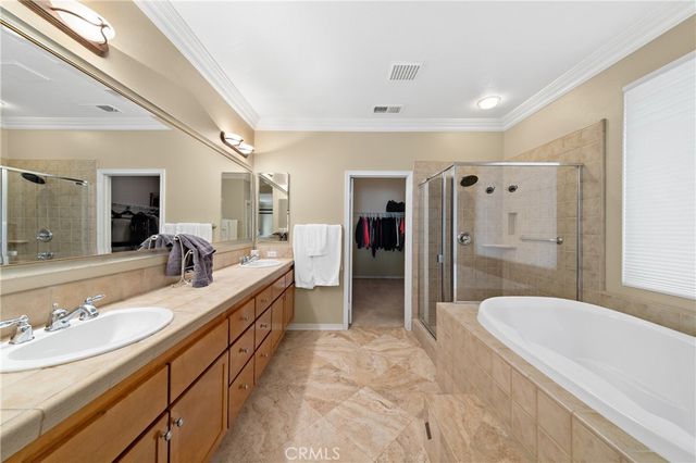 31686 Leather Wood, Winchester, CA 92596