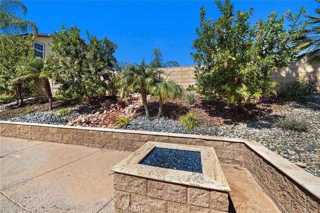 31686 Leather Wood, Winchester, CA 92596