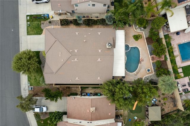 31686 Leather Wood, Winchester, CA 92596