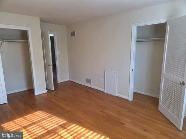 6750 TOWNE LANE RD, Mclean, VA 22101